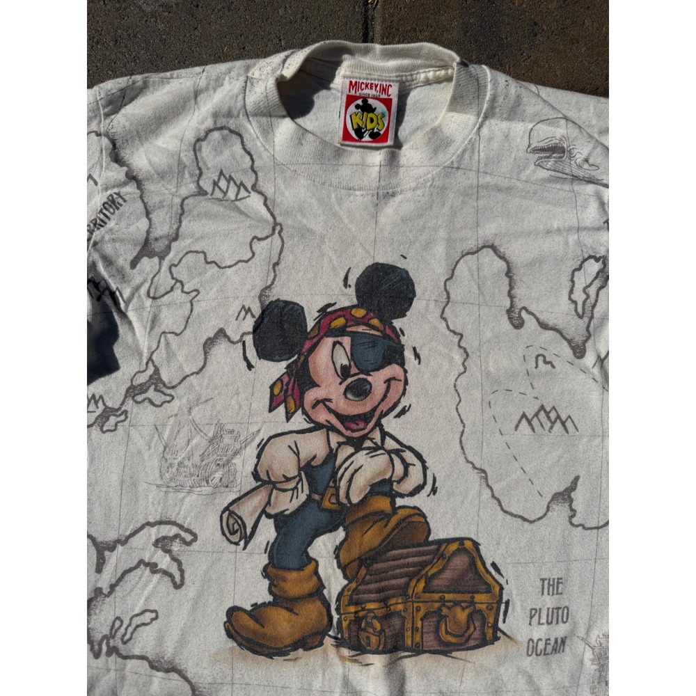 Vintage AOP Mickey Mouse Pirates of the Caribbean Disney World Sz Medium - Picture 2 of 8
